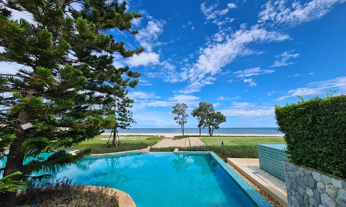 Cha-am Villa | Boulevard Tuscany - 3 Bedroom Pool Villa