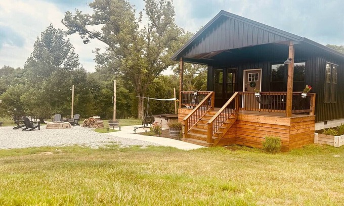 Lawrenceburg House | Bourbon Barrel Cottages #4 on Ky. Bourbon Trail