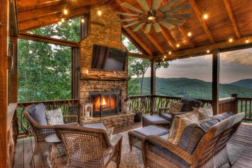 Morganton House | Bourbon Barrel Ridge