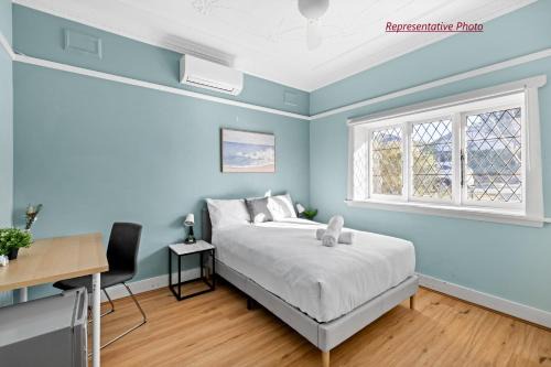 North Parramatta House | Boutique Double Room Near Light Rail in North Parramatta - Shared Bathroom
