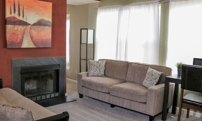 Greensboro House | Boutique Home Made Easy For Traveling Professionals