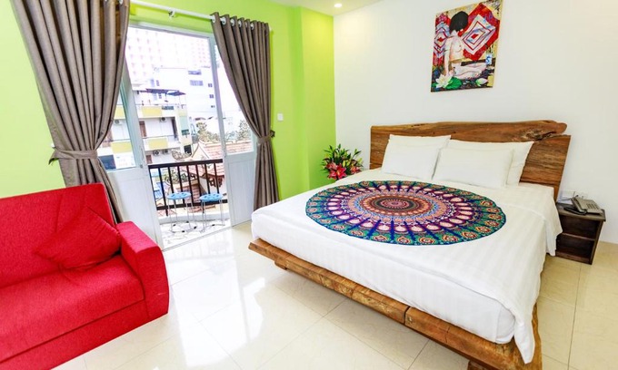 Tran Phu Beach Hotel | Boutique Hotel La Villa