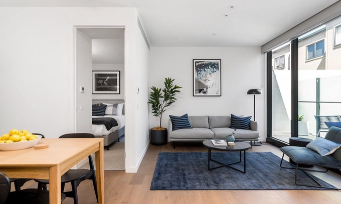 Camberwell Apartment | BOUTIQUE STAYS - Axel Apartments 102 The Parkin