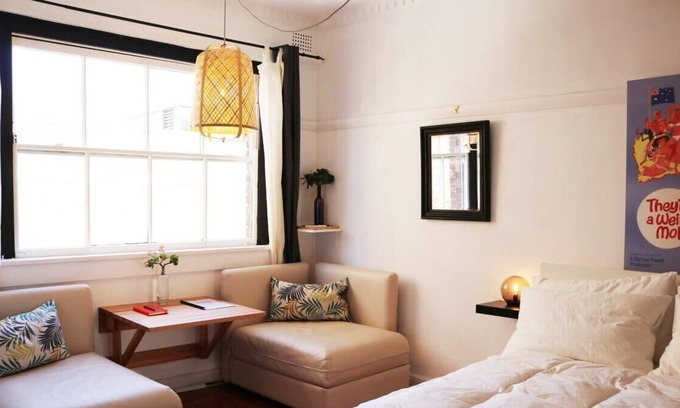 Kings Cross Apartment | Boutique Studio Rooftop View On Opera House