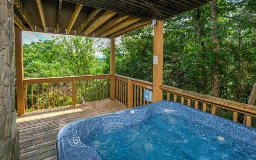 Gatlinburg - Pigeon Forge Villa | Bow Vista