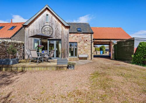 Norham House | Bow Well Lodge