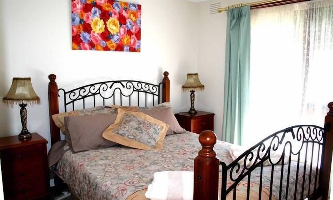 Box Hill North Villa | Box Hill accommodation