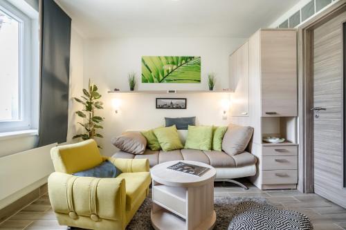 Vizivaros Apartment | BpR Green Paradise Apartment