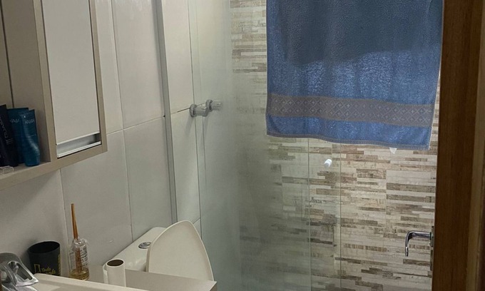 Nova Esperanca House | Cozy Room with Private Bathroom