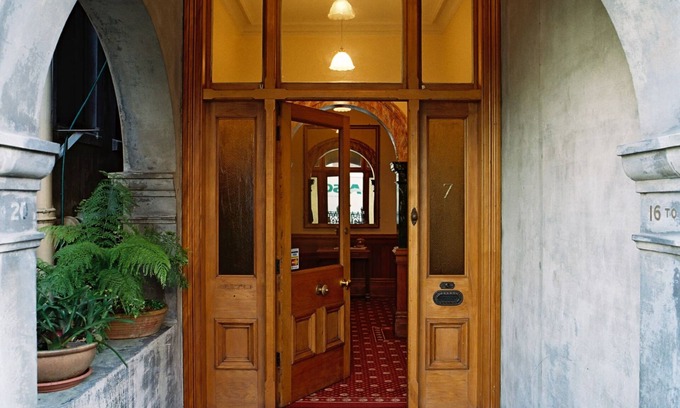 Auckland Central Business District Bed & Breakfast | Braemar on Parliament Street