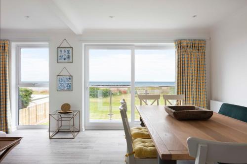 Middleton-on-Sea House | Braganza The Butler Collection