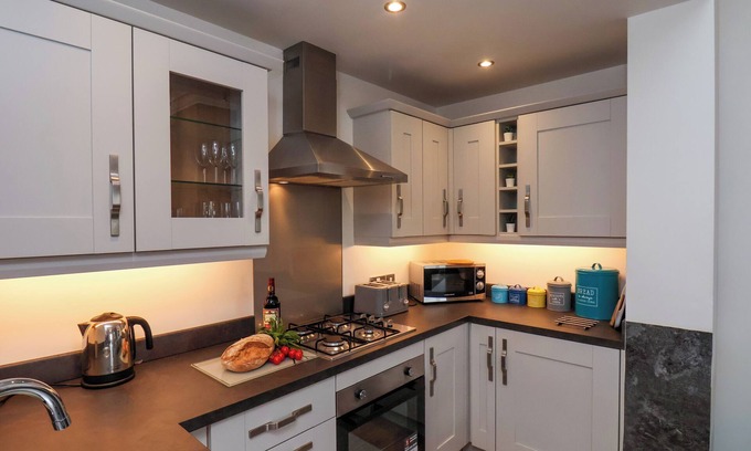 West Cliff Cottage | Bram's Lair