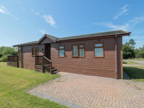 Puxton House | Bramley Lodge