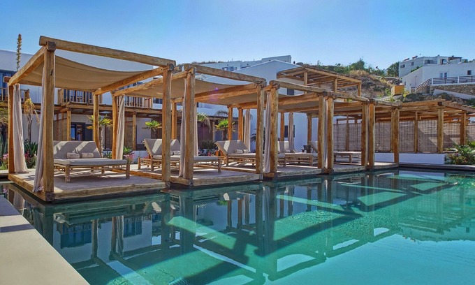 Platis Gialos Hotel | Branco Mykonos
