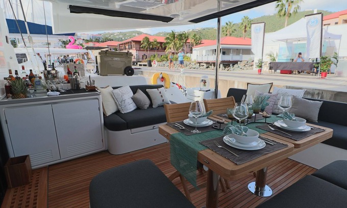 Great Mountain Boat Rental | BRAND NEW -2023 Lagoon 50', Diving, STT Pickup-Water Toys, Child Disc-All Incl!