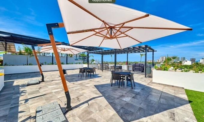 Diaz Ordaz Apartment | Brand New 2BR Apt - Infinity Pool - Versalles