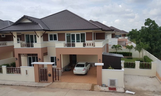 Hat Yai Villa | Brand New 300M2 VILLA close to Had Yai.