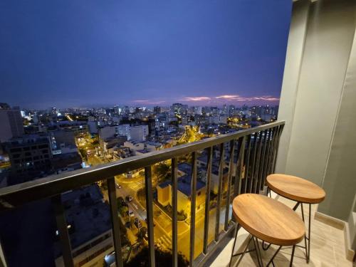 Surquillo Apartment | Brand new apartment just steps from Kennedy Park