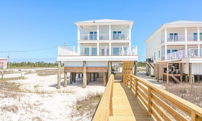 Southpointe House | BRAND NEW Beachfront House! 6 BR/6.5 NEW Beachfront Paradise!