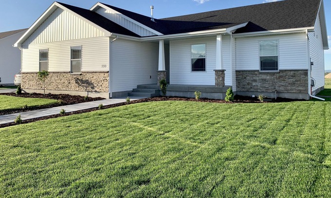 Idaho Falls House | BRAND NEW! Beautiful home, centrally located