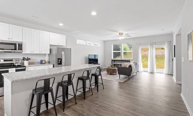 Bessemer City House | BRAND NEW Build w/ King Bed!