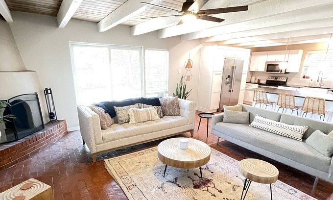 Corrales House | Brand new! Charming Adobe guest suite