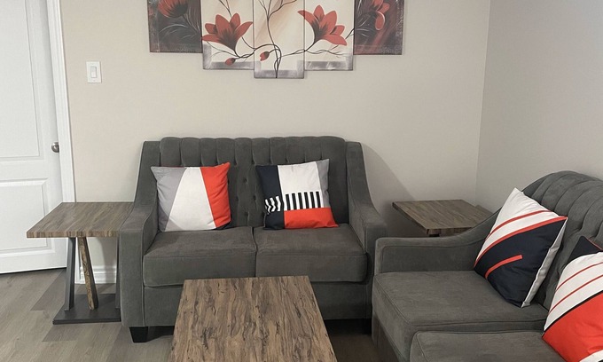 Rathwood Apartment | Brand New Cozy 2 Bedroom In Law Suite with separate entrance (self check-in)