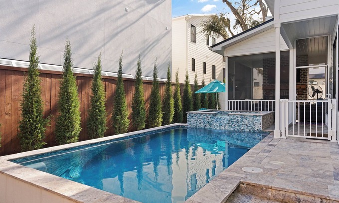 King City House | Brand New Home, Sleeps 10, Pool and Screened-in Porch with TV!