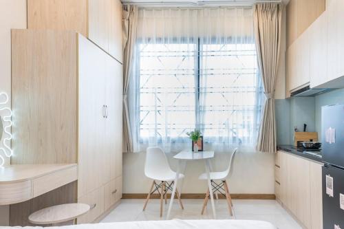 Phuong 8 Apartment | Brand new house in District 1 Cozy and Modern