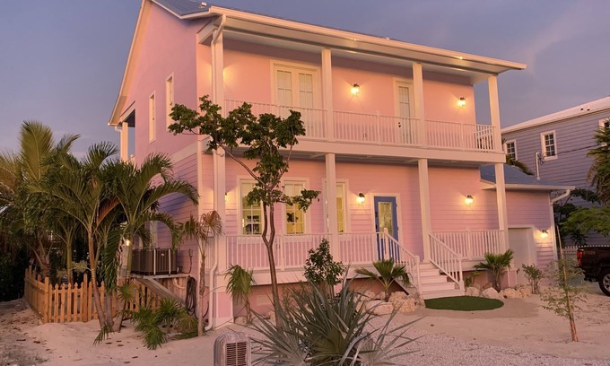 White Marlin Beach House | BRAND NEW Island-design home located in Islamorada fishing capital of the world!