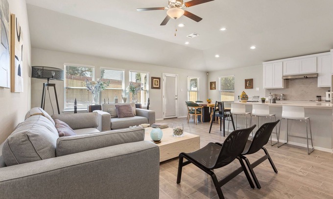 Highland Lake Estates House | Brand New Lake Travis by Barcle