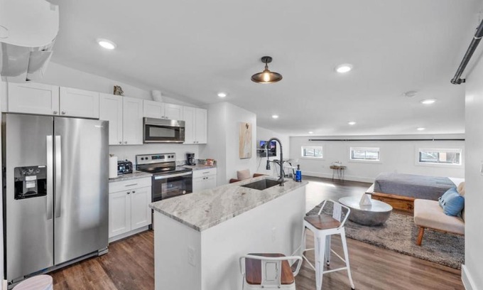 Over-the-Rhine Apartment | Brand New on the Streetcar line