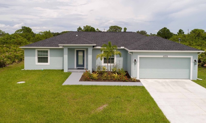 Englewood East House | Brand new Private Home-Beach Nearby in SW Florida