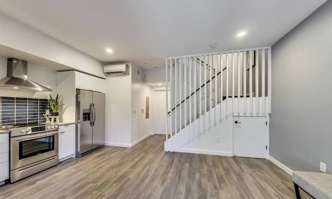 East Peralta Apartment | Brand New Stylish Studio Suite Near Downtown!