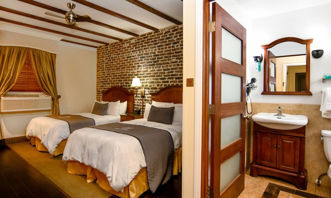 Downtown Hotel | Brand Plaza Hotel