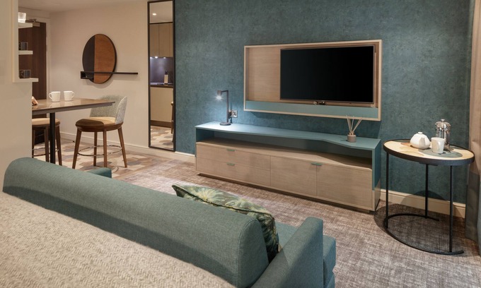 Heathrow Villages Apartment | Branded Heathrow Aparthotel