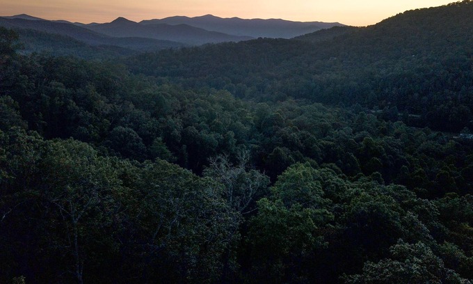 Hiawassee Cabin | Brasstown Bald and Eagle Mountain Views!