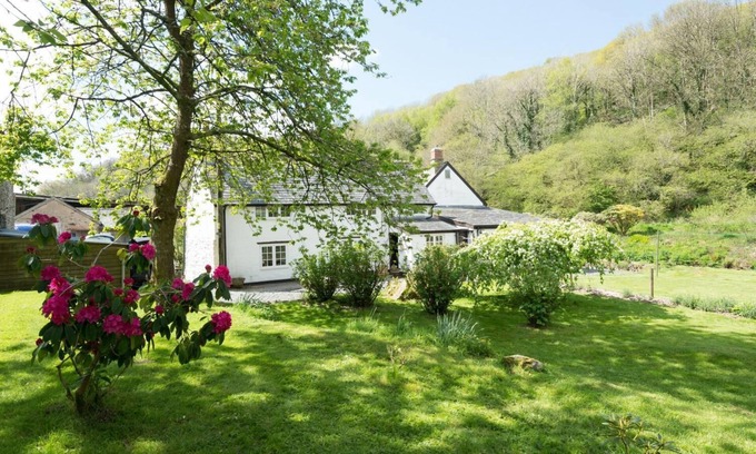 Brayford Cottage | Bratton Mill Cottage, Bratton Fleming