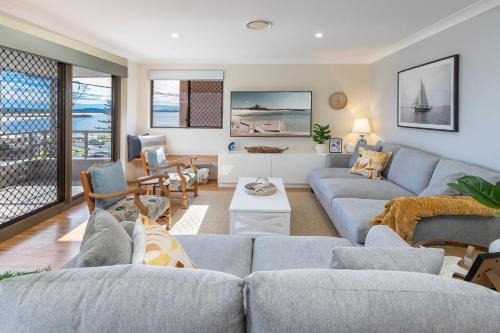 Forster Apartment | Breakers 15