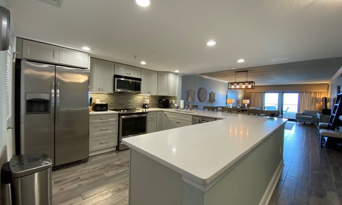 Destin Condo | "Breakers East 603" Gulf Front 2BR/2BA Beach setup included