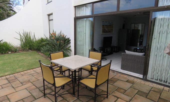 Umhlanga Hotel | Breakers Resort 130 Umhlanga Beachfront