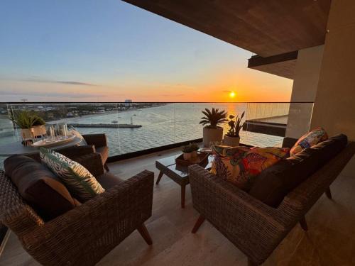 Puerto Yucalpeten Apartment | Breathtaking 2BR deluxe condo with stunning views