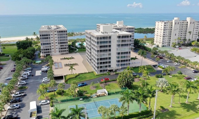 South Island Condo | Breathtaking Beachfront Luxury 2BR Gulf-Front Oasis with Panoramic Views