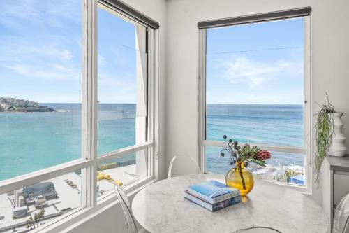 Bondi Beach Apartment | Breathtaking Bondi Beach