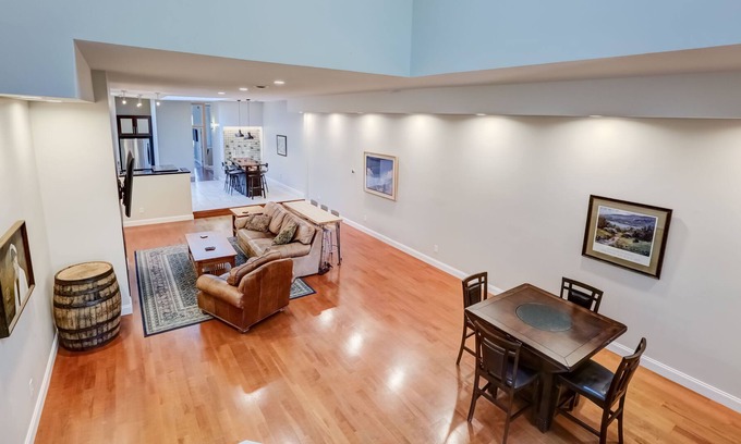 Canandaigua Apartment | Breathtaking large Loft Apmt - Explore Downtown Canandaigua and Finger Lakes