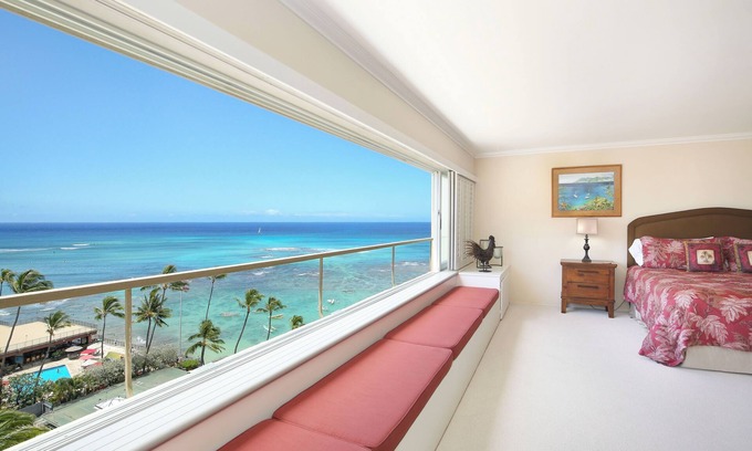 Diamond Head - Kapahulu - St. Louis Condo | Breathtaking Ocean Views from Quiet Beachfront Condo! Free Parking & Wi-Fi!