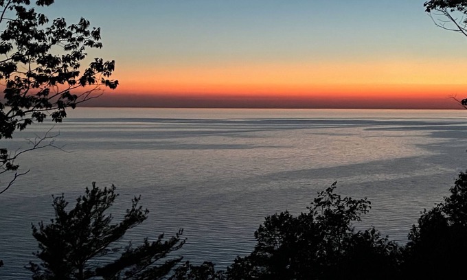Montague House | Breathtaking Sunsets,Private Beach Access, Game Room, Fire Pit and More!