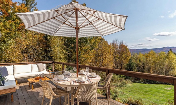 Morrisville House | Breathtaking views, fire pit, pond!