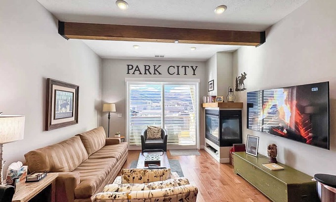 Kimball Junction Condo | Breathtaking Views, Shopping Center Steps Away!