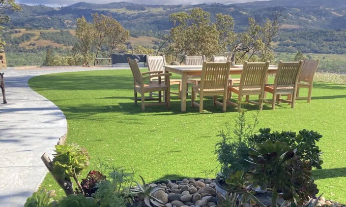Cloverdale Other | Breathtaking vineyard views on private estate